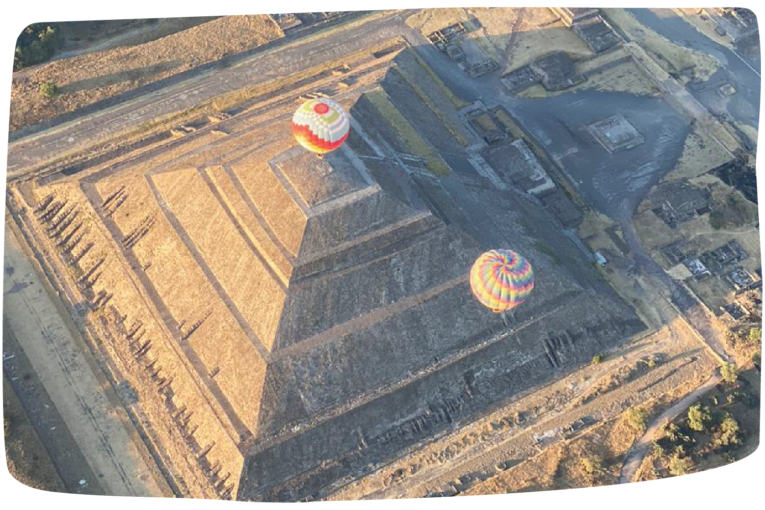 Vuelos en globo sobre teotihuacan